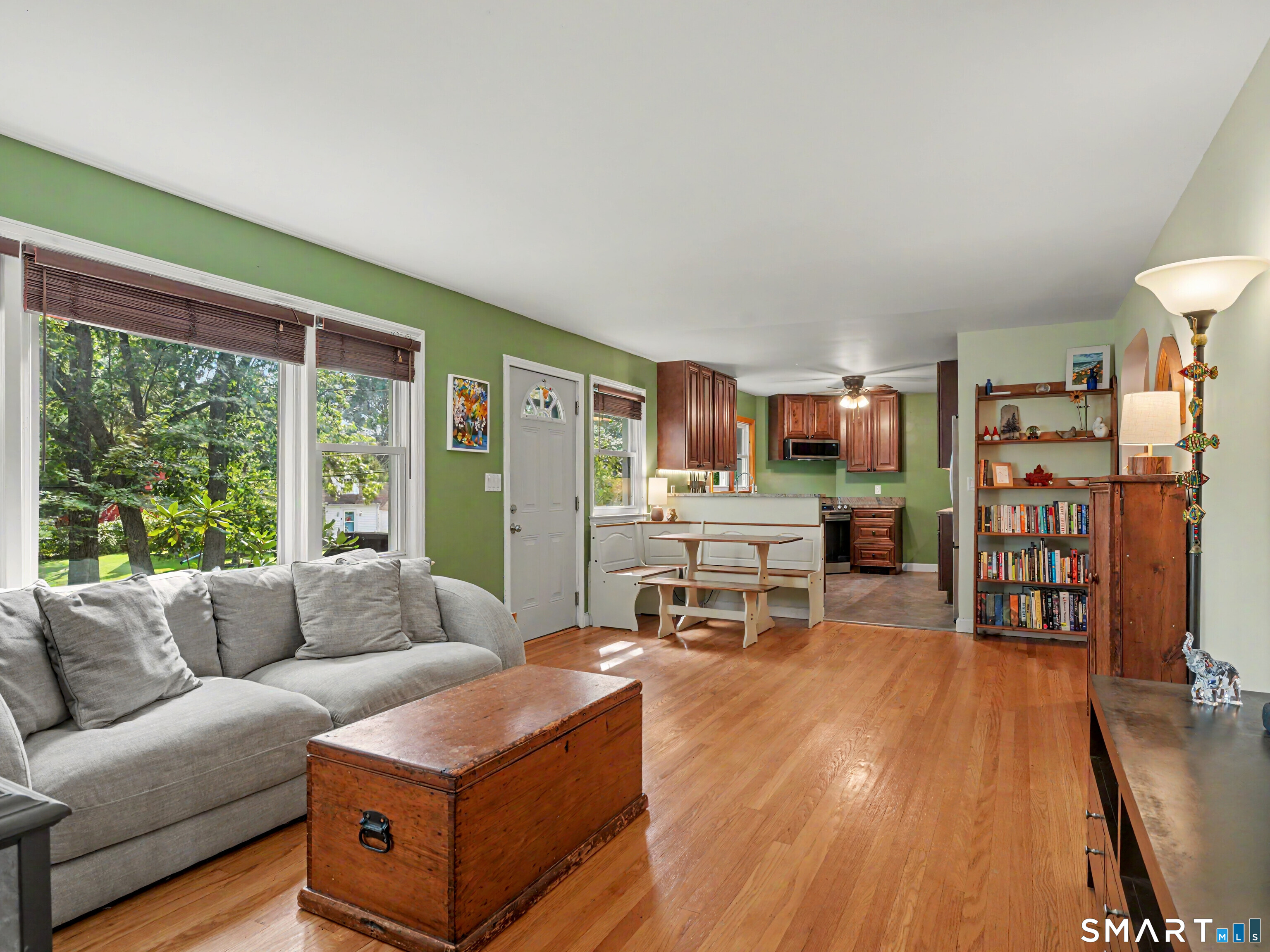 17 North Forest Circle West Haven CT 06516