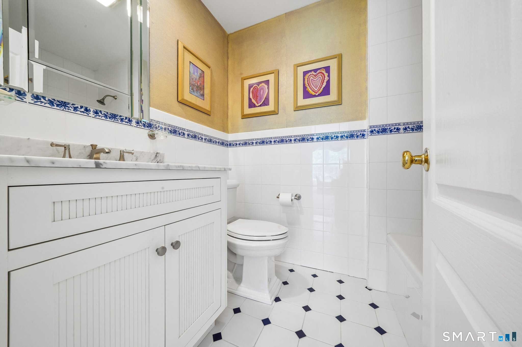132 East Hunting Ridge Road Stamford CT 06903