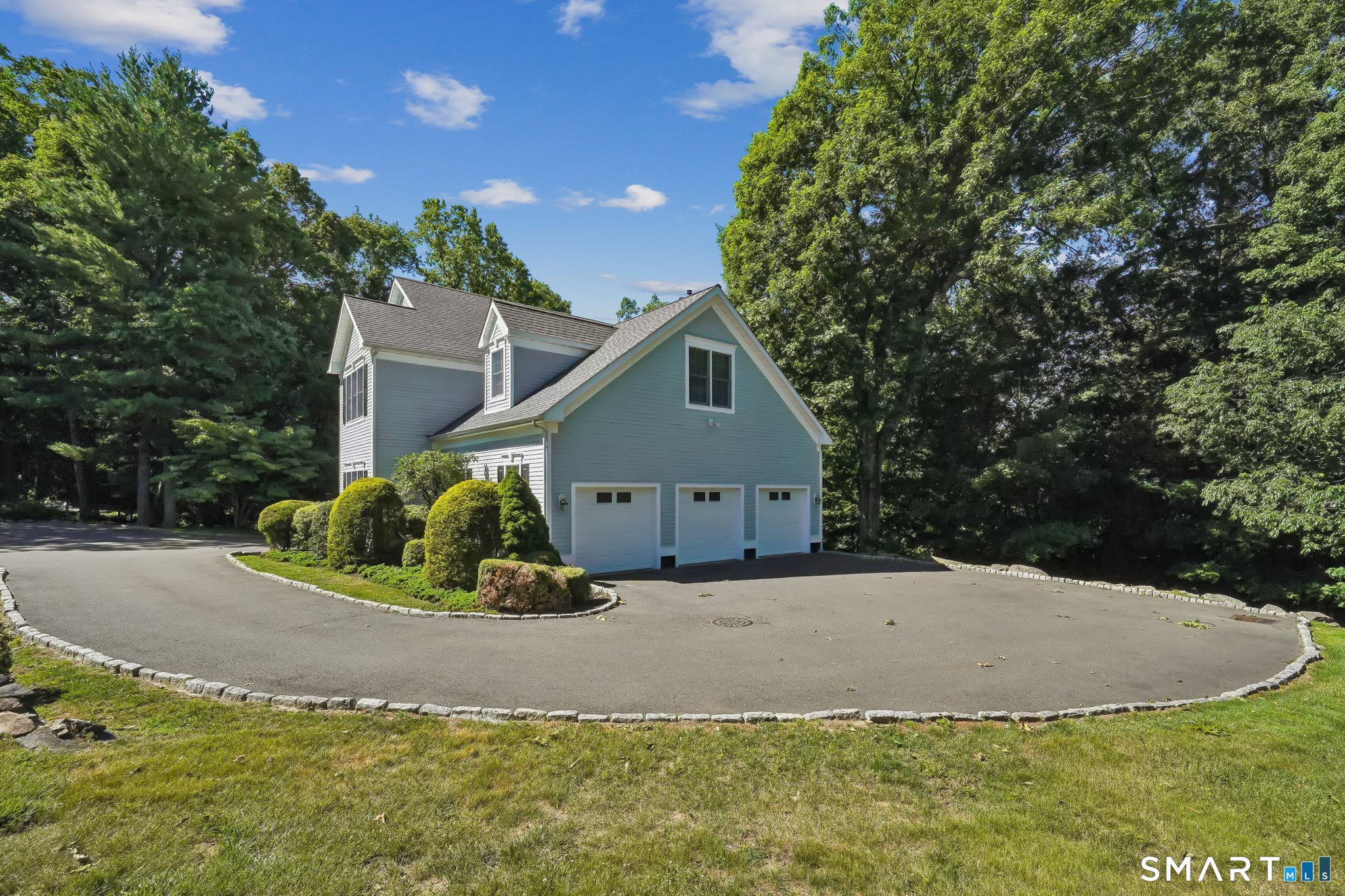 132 East Hunting Ridge Road Stamford CT 06903