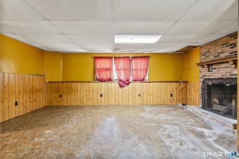 32 Woodhaven Drive Burlington CT 06013