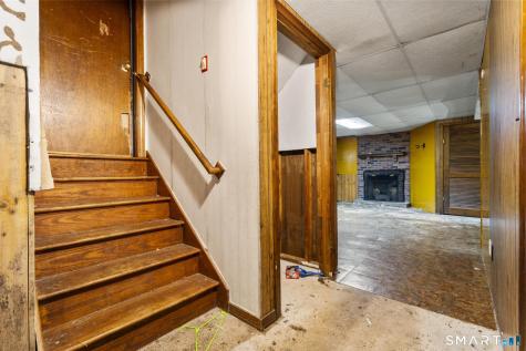 32 Woodhaven Drive Burlington CT 06013