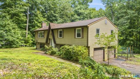 32 Woodhaven Drive Burlington CT 06013