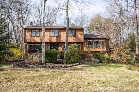 16 Hampden Circle Simsbury CT 06070