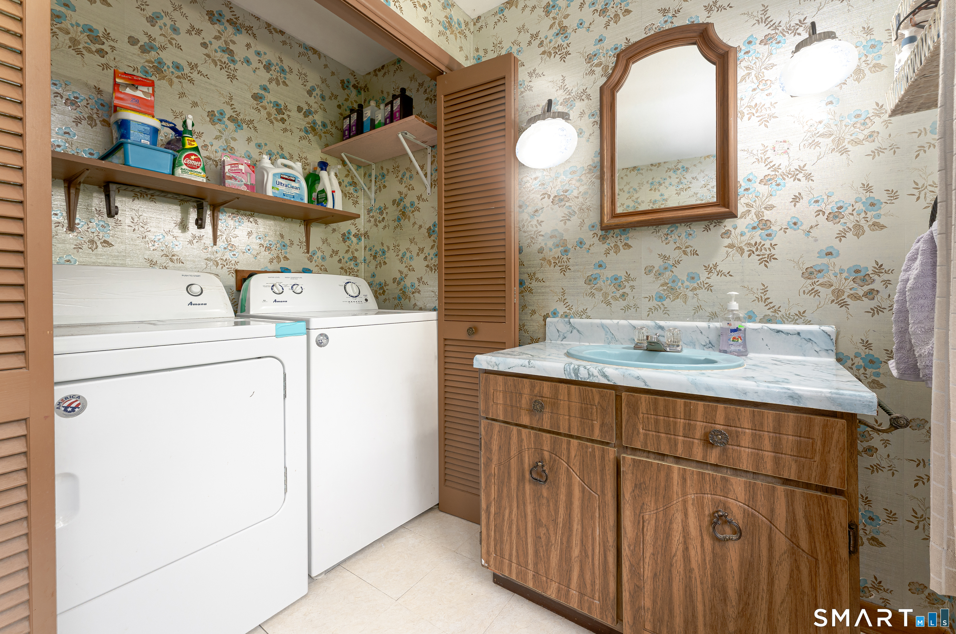 4 Mohawk Drive Wolcott CT 06716