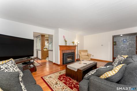 4 Mohawk Drive Wolcott CT 06716