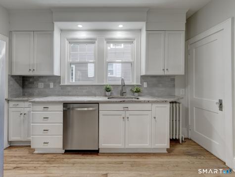 15 Edgemere Avenue West Hartford CT 06110