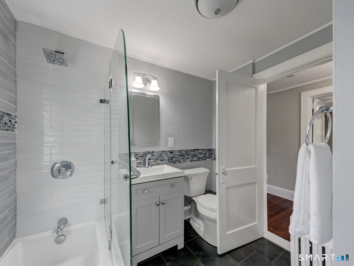 15 Edgemere Avenue West Hartford CT 06110