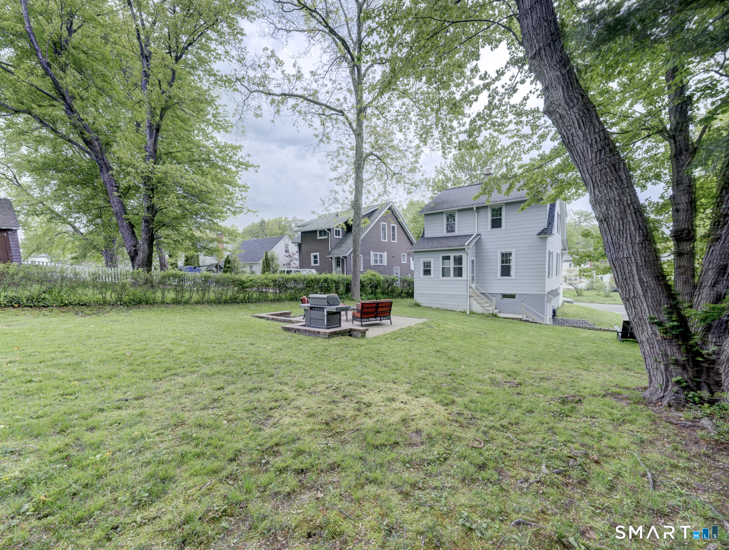15 Edgemere Avenue West Hartford CT 06110