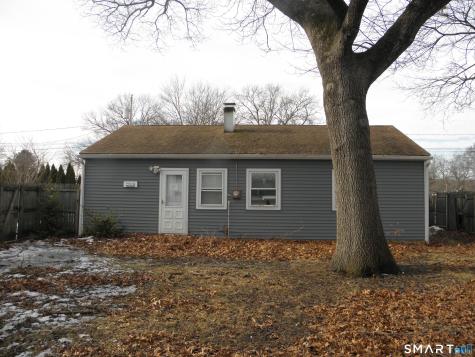 32 Walnut Circle Windsor Locks CT 06096