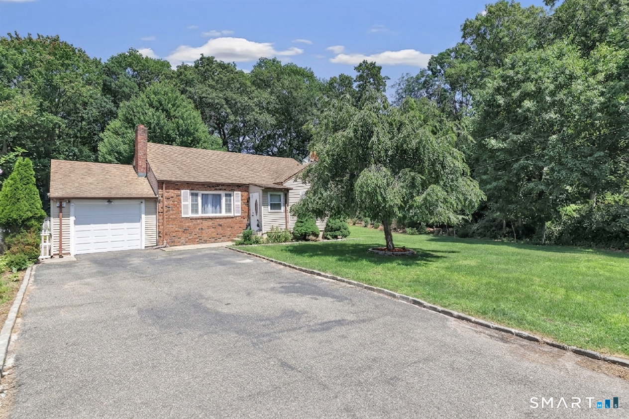 25 N. Forest Circle West Haven CT 06516