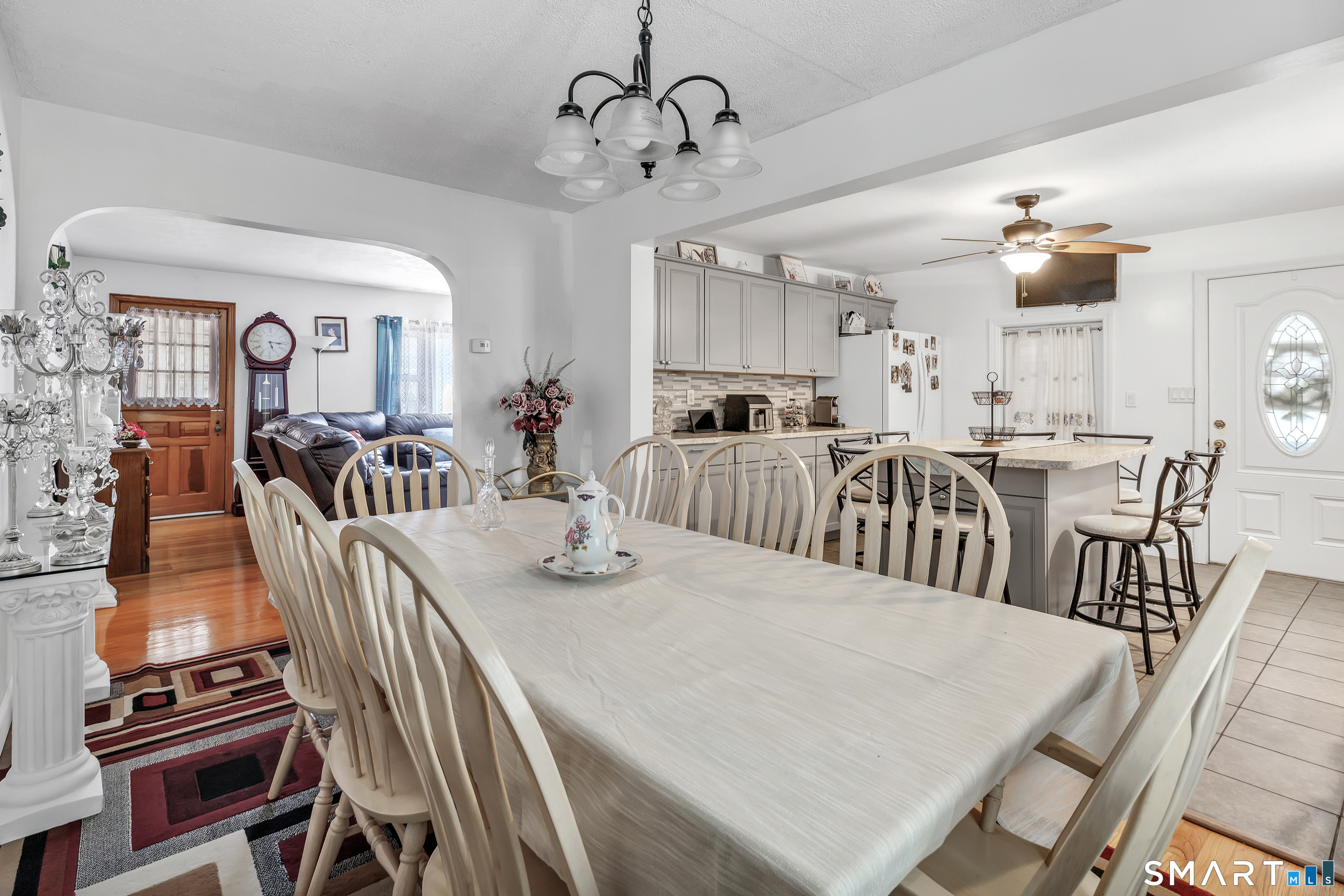 25 N. Forest Circle West Haven CT 06516