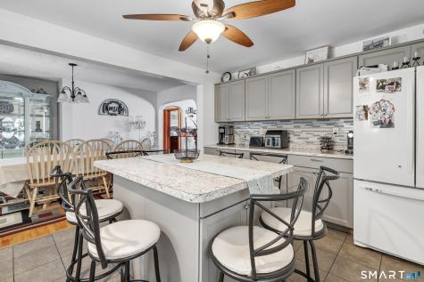 25 N. Forest Circle West Haven CT 06516