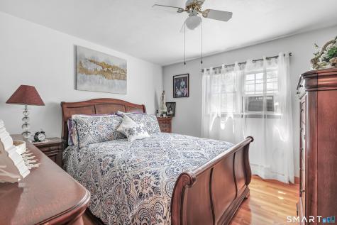 25 N. Forest Circle West Haven CT 06516