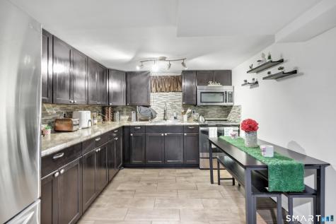 25 N. Forest Circle West Haven CT 06516