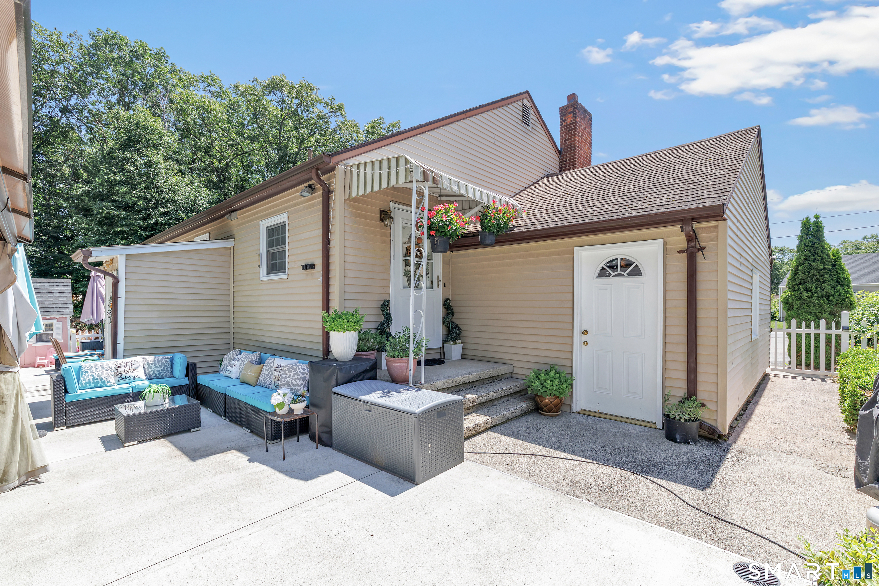 25 N. Forest Circle West Haven CT 06516