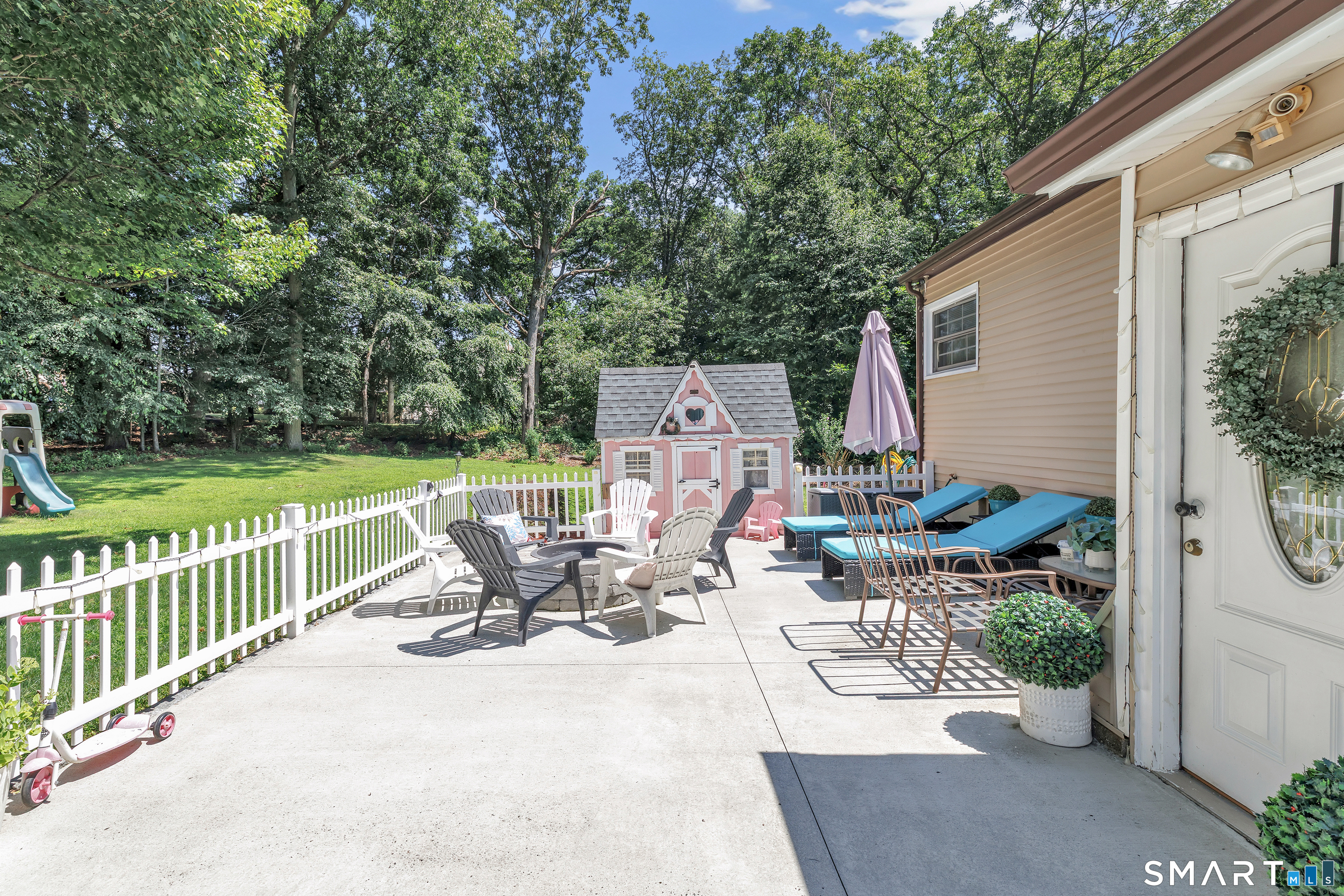 25 N. Forest Circle West Haven CT 06516