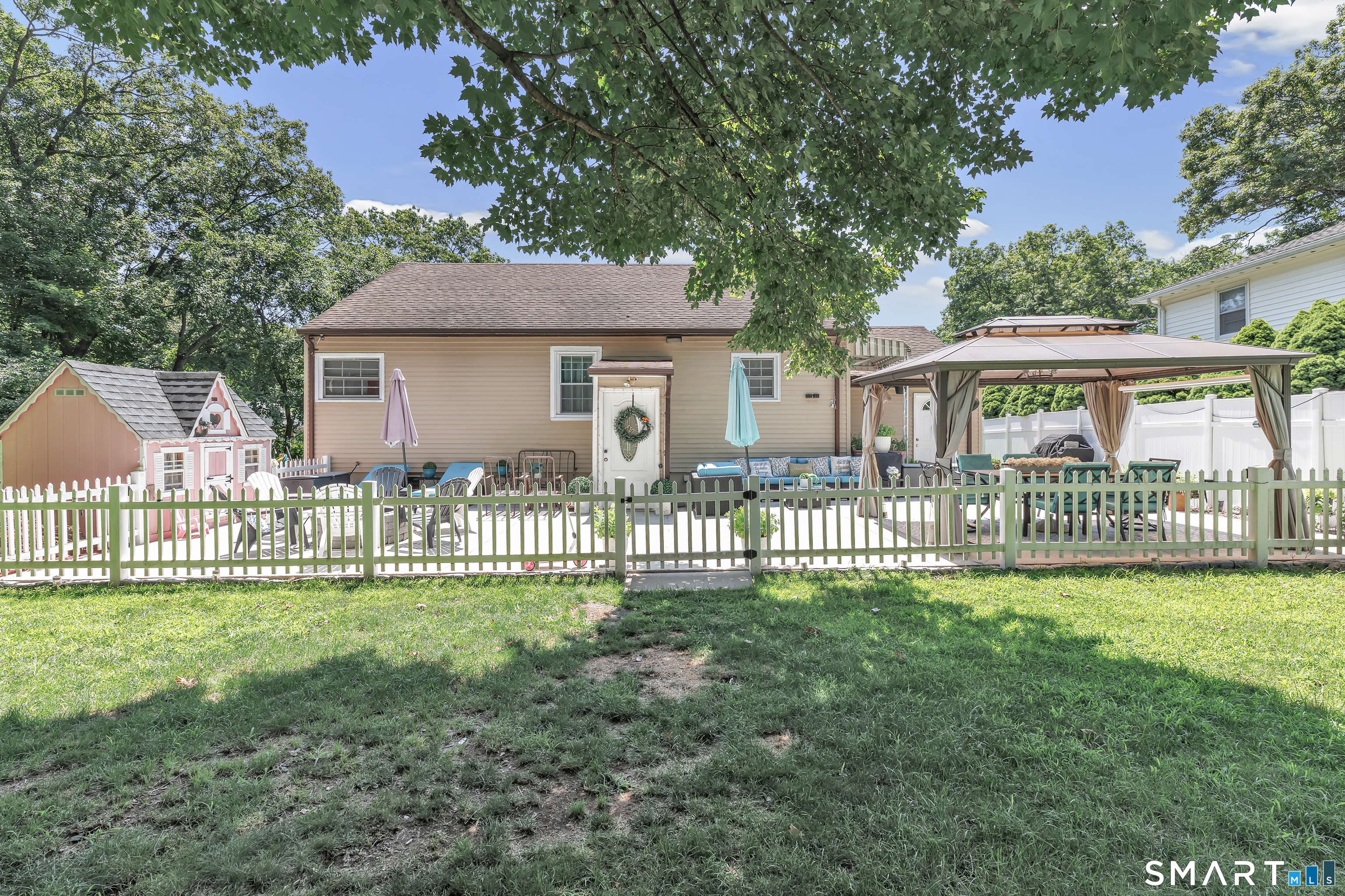 25 N. Forest Circle West Haven CT 06516
