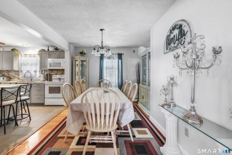 25 N. Forest Circle West Haven CT 06516