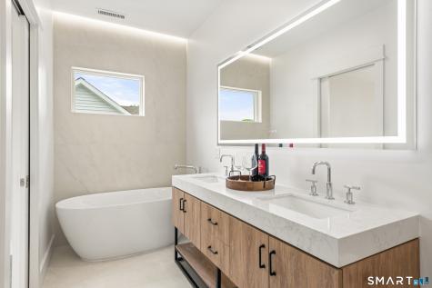 309 Hunyadi Avenue Fairfield CT 06824