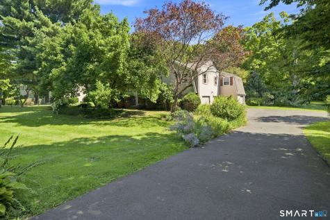 4 Apple Tree Lane Farmington CT 06032