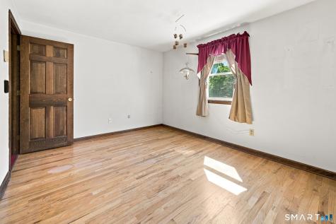 4 Apple Tree Lane Farmington CT 06032