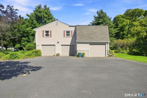 4 Apple Tree Lane Farmington CT 06032