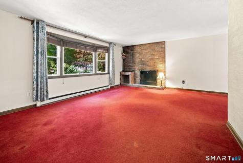 4 Apple Tree Lane Farmington CT 06032