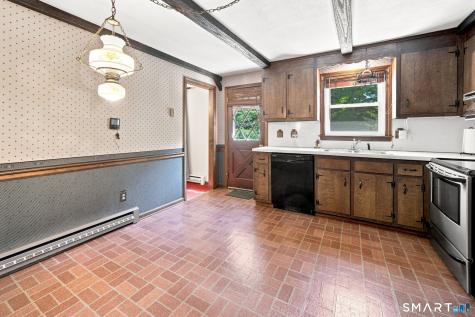 4 Apple Tree Lane Farmington CT 06032