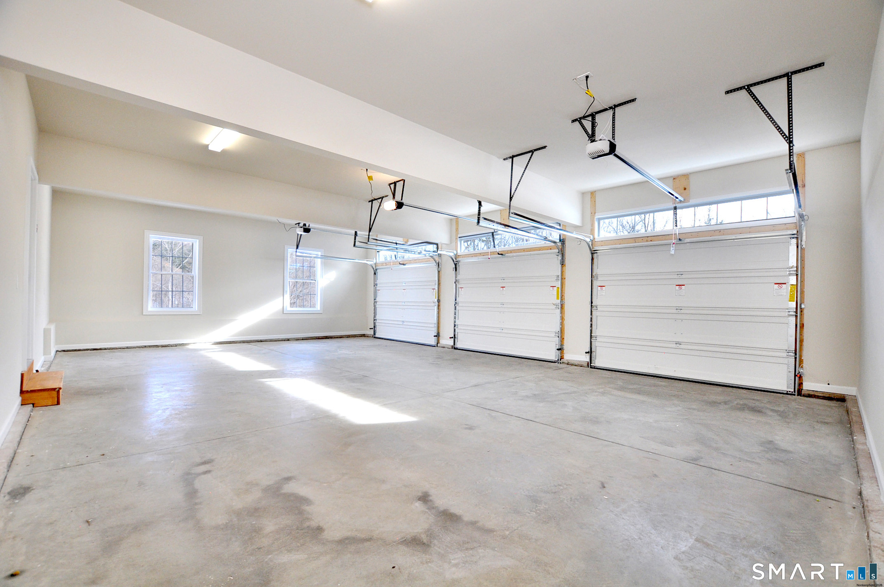 2 Brentwood East Granby CT 06026