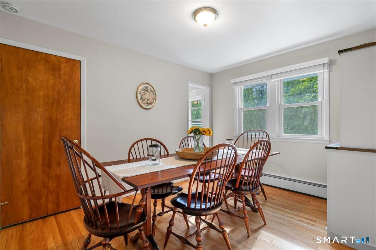 565 Pond Point Avenue Milford CT 06460