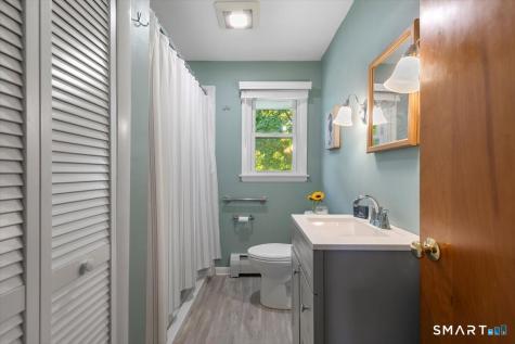 565 Pond Point Avenue Milford CT 06460