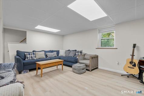 565 Pond Point Avenue Milford CT 06460