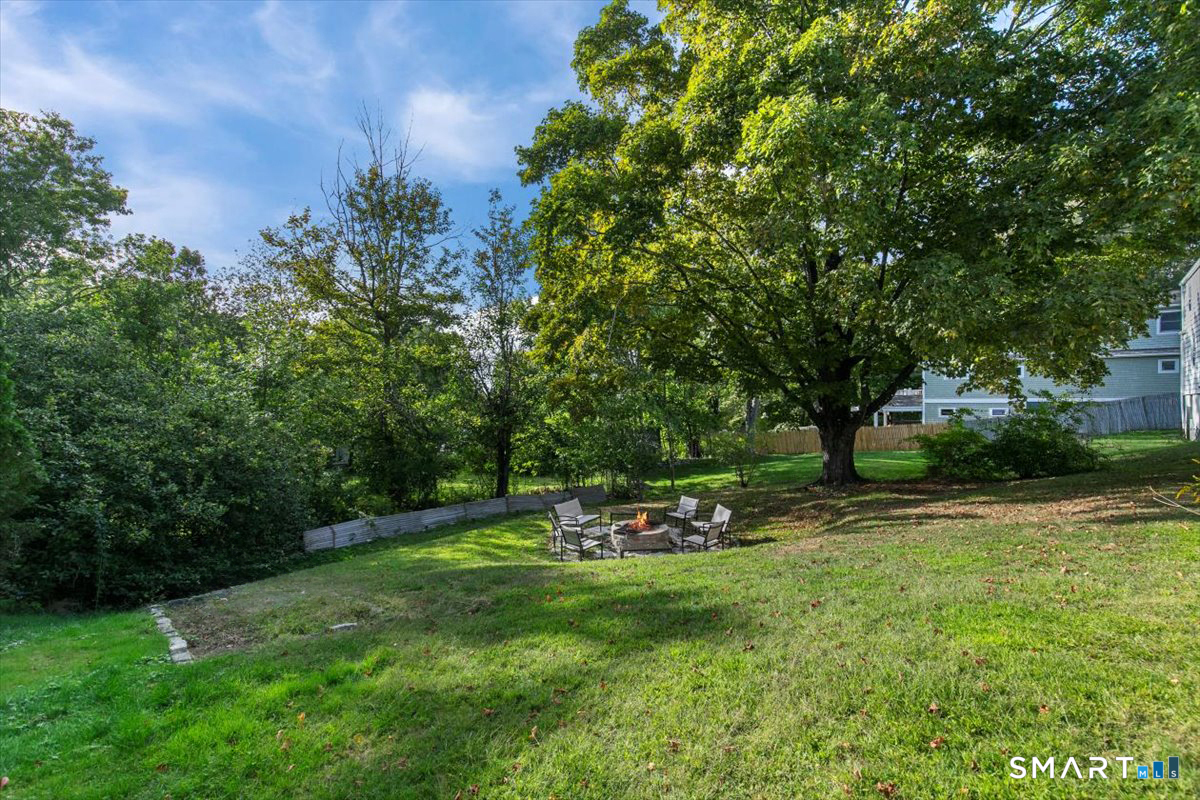 565 Pond Point Avenue Milford CT 06460