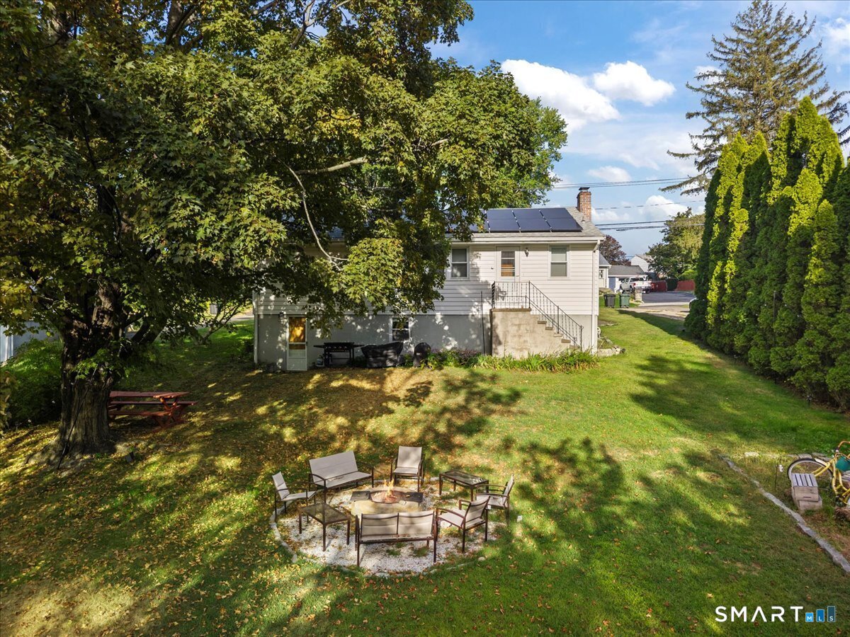 565 Pond Point Avenue Milford CT 06460
