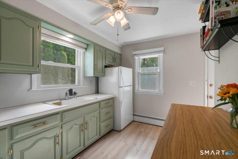 565 Pond Point Avenue Milford CT 06460