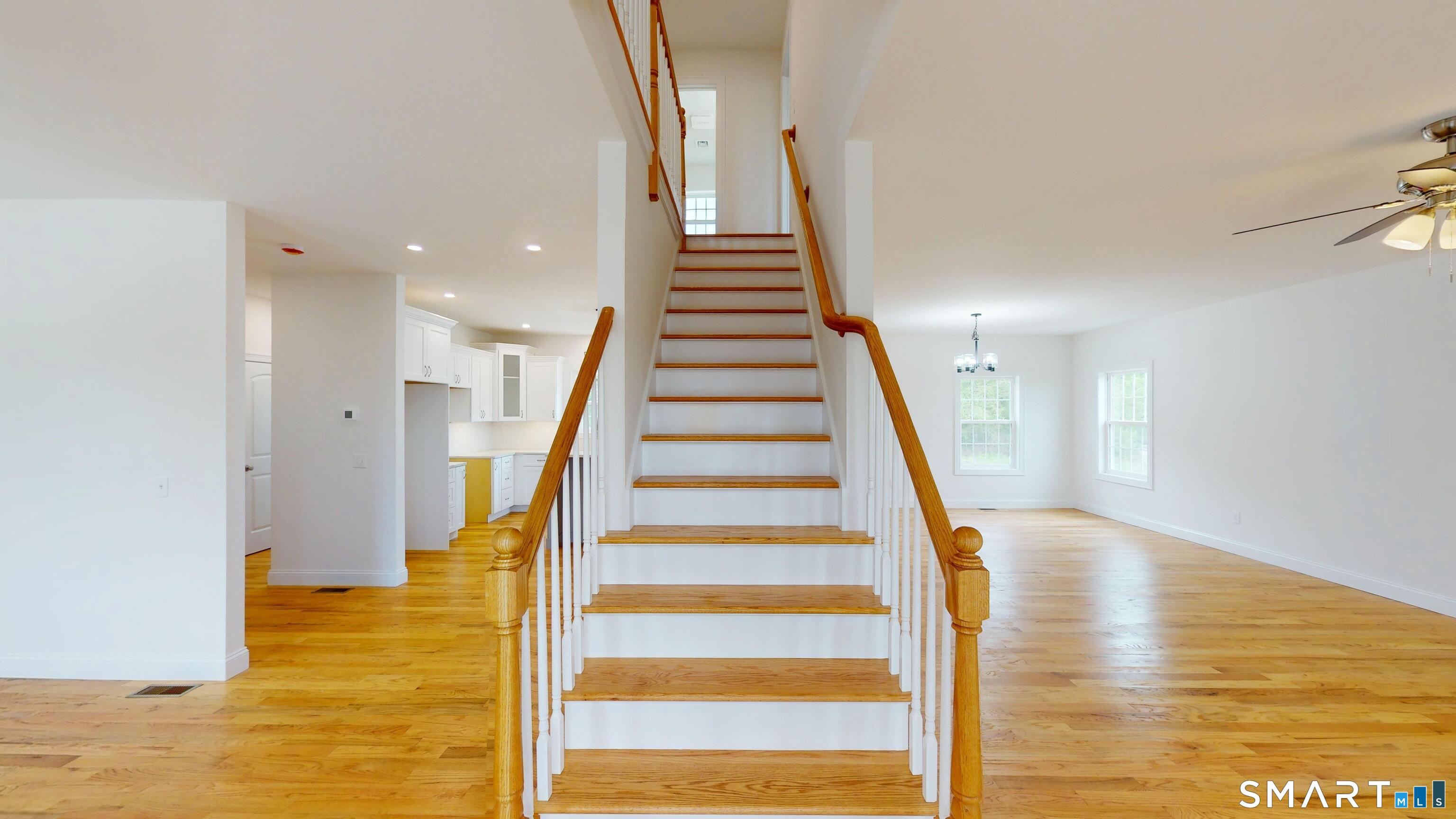 26 Farm View Drive Norwich CT 06360