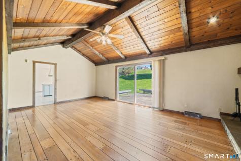 131 Sentinel Hill Road Derby CT 06418