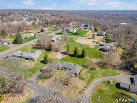 131 Sentinel Hill Road Derby CT 06418