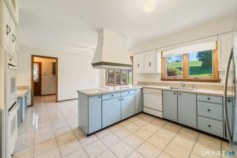 131 Sentinel Hill Road Derby CT 06418
