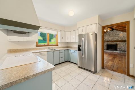 131 Sentinel Hill Road Derby CT 06418