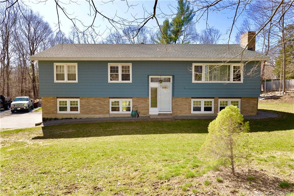 147 Old Newtown Road Monroe CT 06468