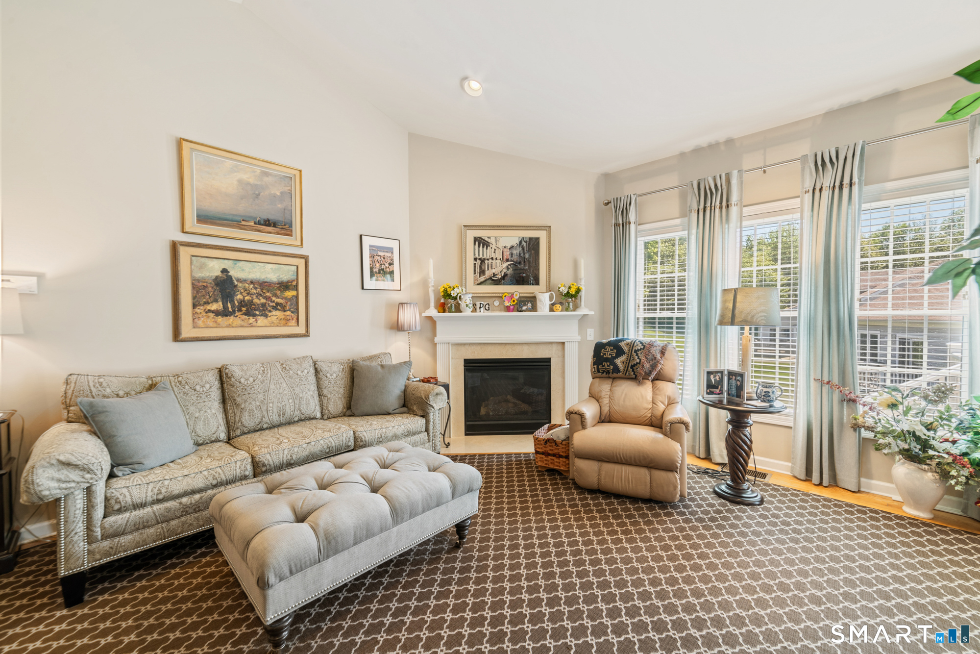 71 Links Way Oxford CT 06478