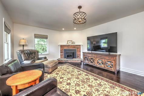 30 Old Sawmill Drive Beacon Falls CT 06403
