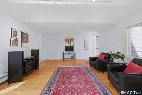 48 Brainard Road West Hartford CT 06117
