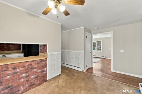 4 Douglas Drive Enfield CT 06082