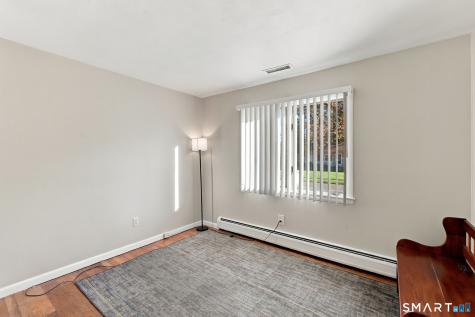4 Douglas Drive Enfield CT 06082