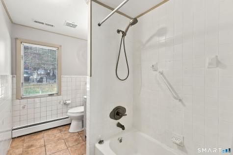 4 Douglas Drive Enfield CT 06082