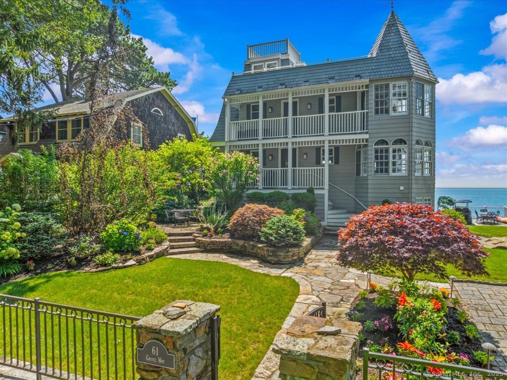 50 & 61 Grove Way Clinton CT 06413