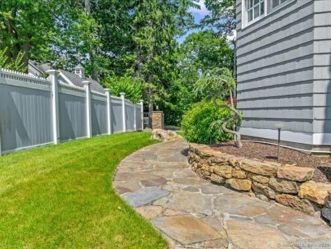 50 & 61 Grove Way Clinton CT 06413