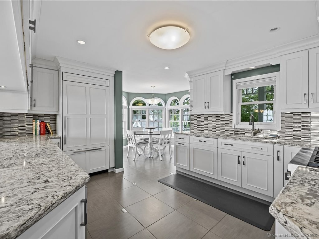 50 & 61 Grove Way Clinton CT 06413